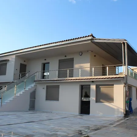 Amorea Jacuzzi Evia Apartament *