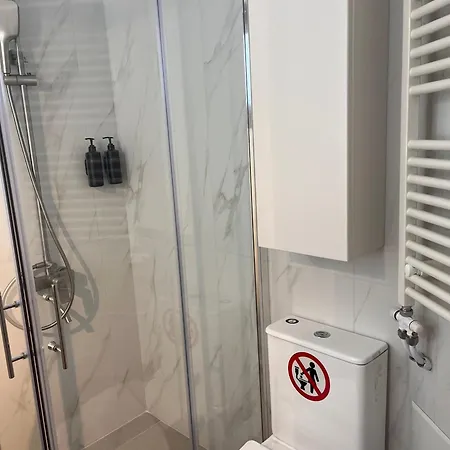 Amorea Jacuzzi Evia
